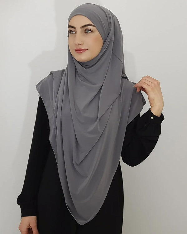 Hijabi Khimar mit Unterkopftuch