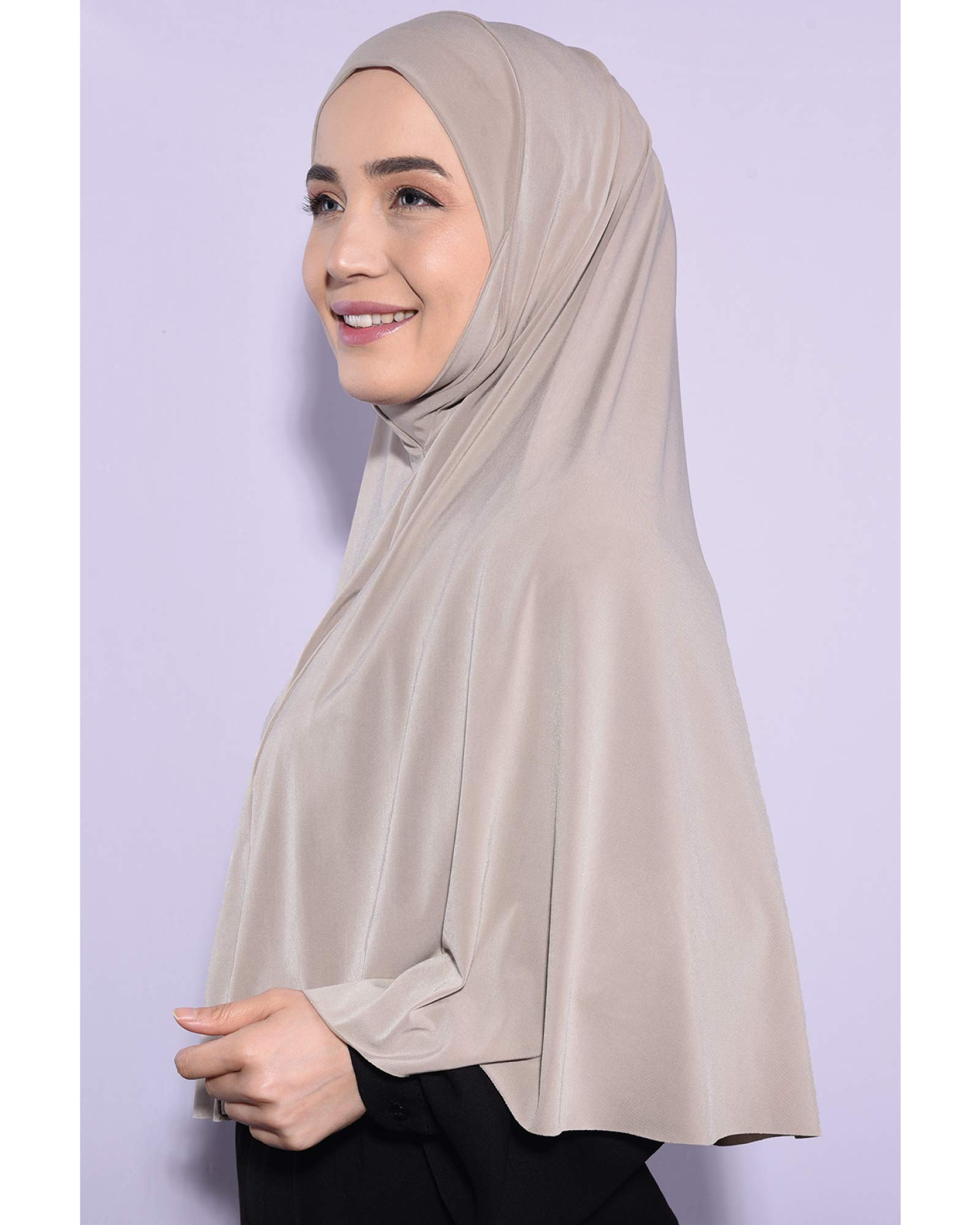 Langer, Verschleierbarer  Hijab/Kopftuch Beige