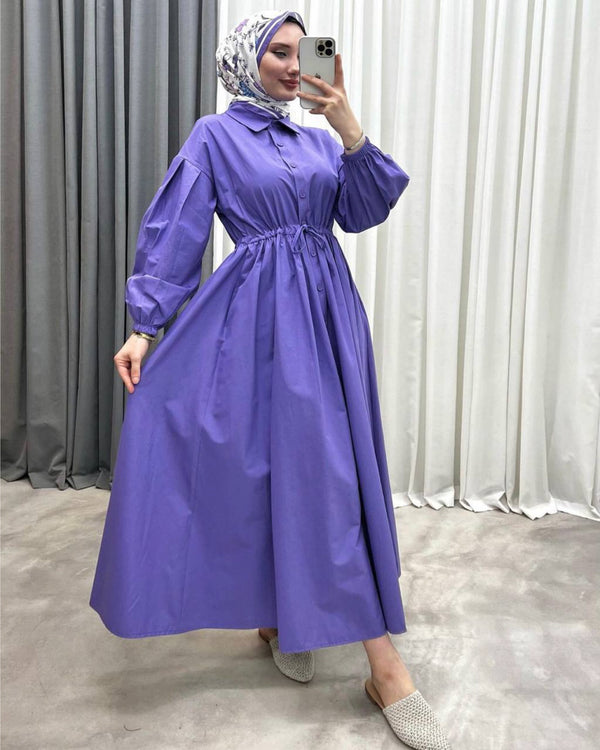 Damenkleidung Hijab- Sommerliches Kleid aus Hemd Stoff, mit Tunnelzug am Tailer