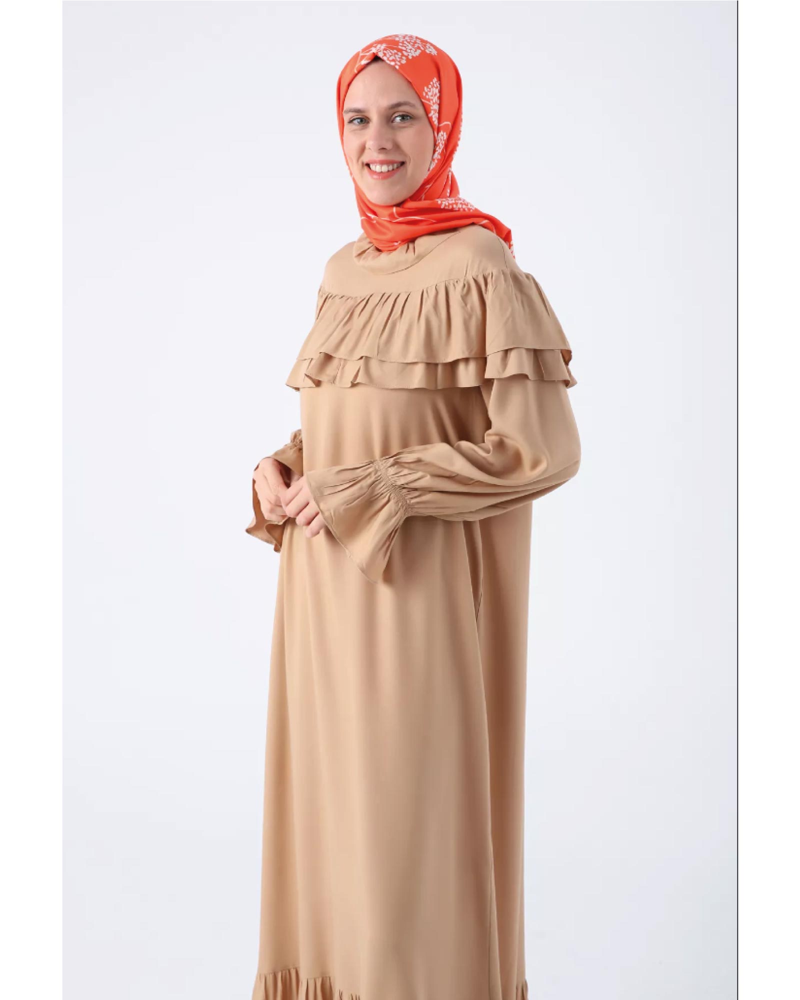Hijab dress with ruffles on the shoulders and sleeves