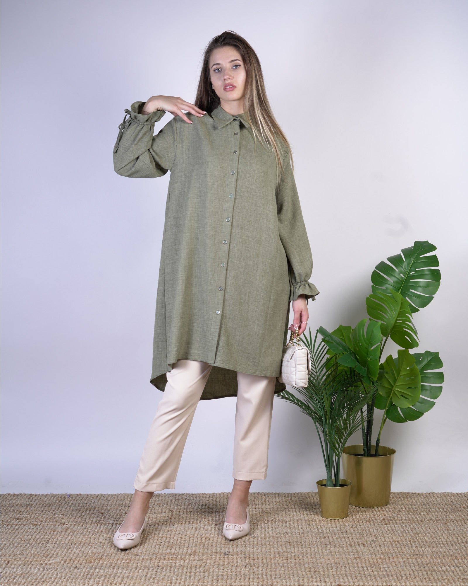 Hijab Tunika mit Knöpfen und gerafften Bündchen