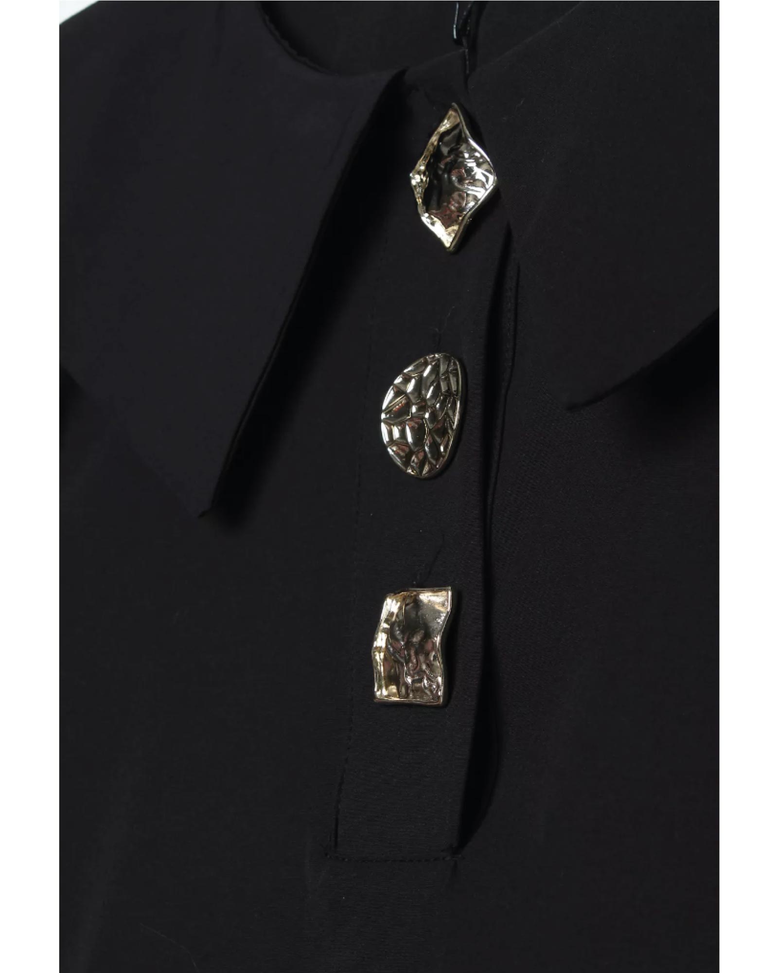 Hijab two-piece set consisting of a blouse with a large collar and gold-colored buttons and trousers
