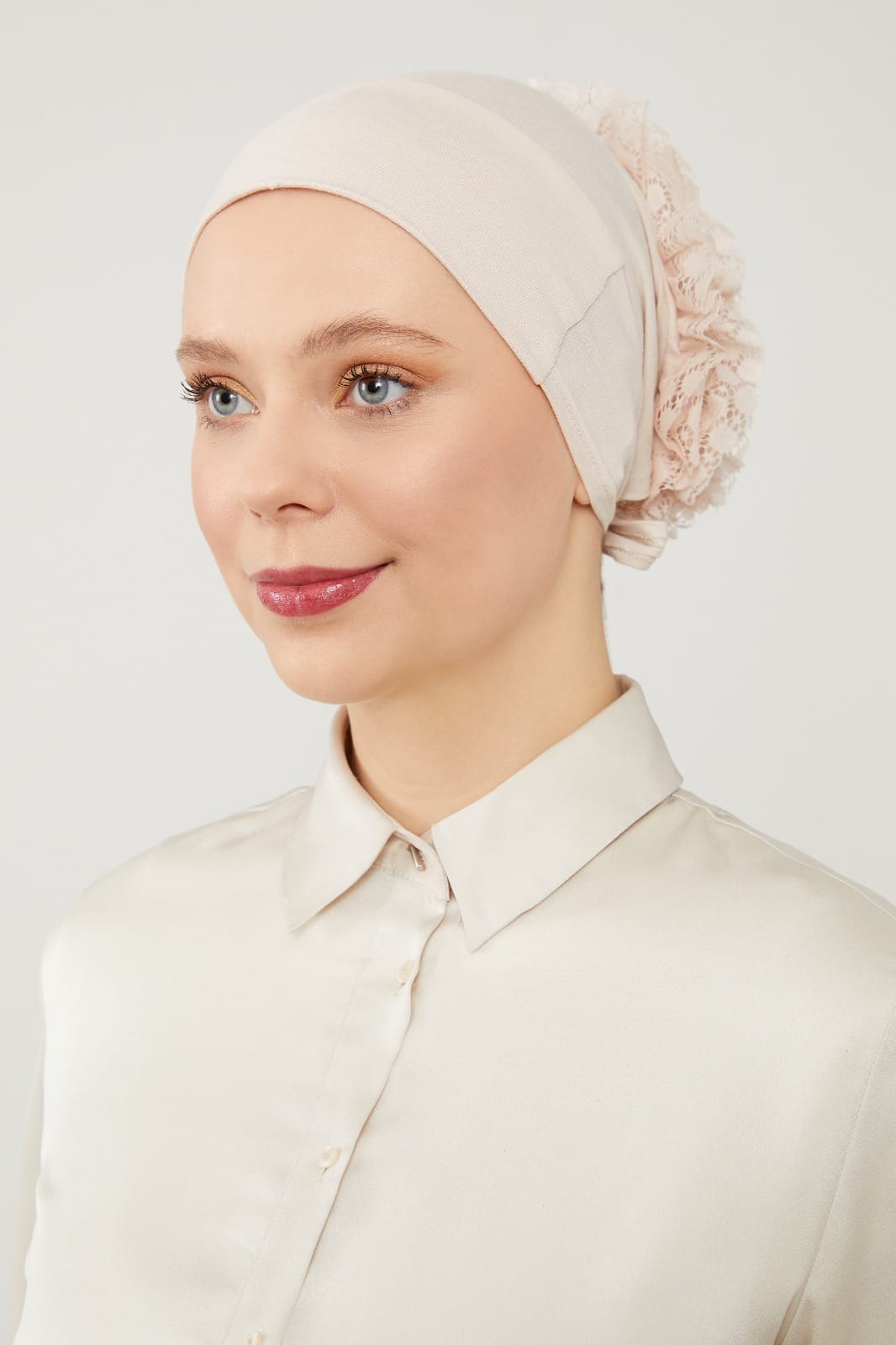 Nahtlose Rüschen-Unterhaube-Bonnet mit Silikon