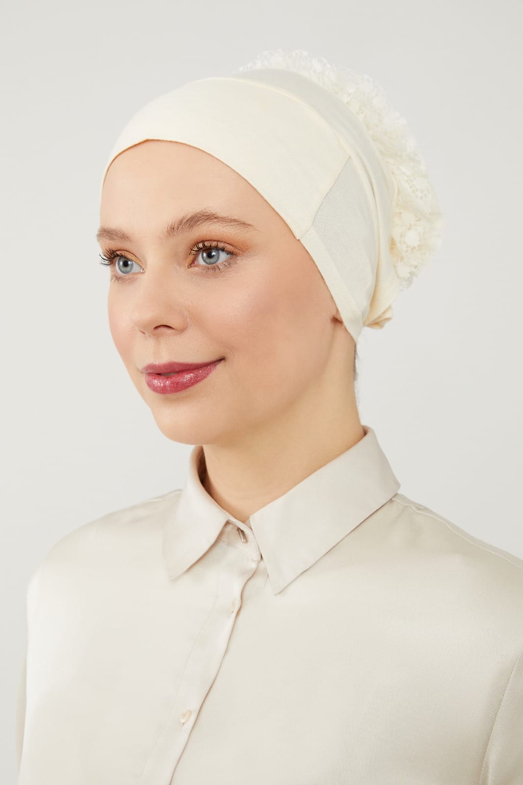 Nahtlose Rüschen-Unterhaube-Bonnet mit Silikon