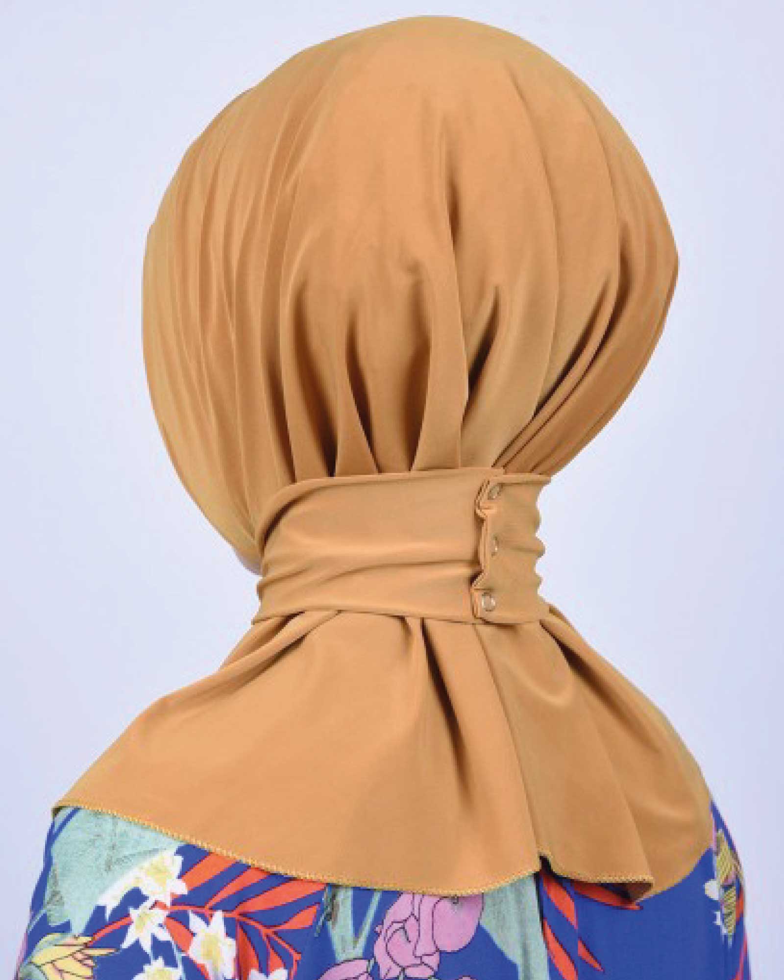 Sandy Hijab mit Druckknopfverschluss Hellbraun