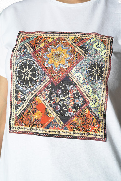 T-shirt - Ethnic pattern